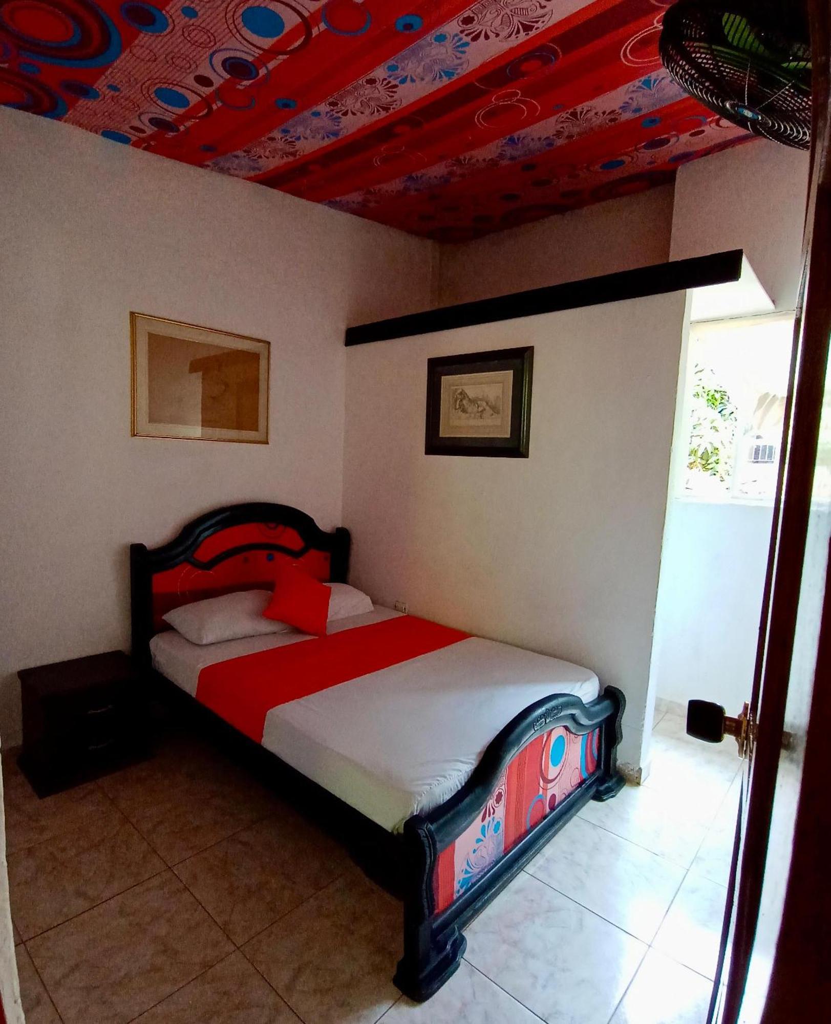 Hostal Las Mariposas Minca Exterior photo